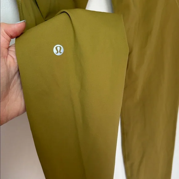NEW Lululemon Fast and Free Tight II 25" *Non-Reflective Nulux Golden Lime 10 - Picture 3 of 7